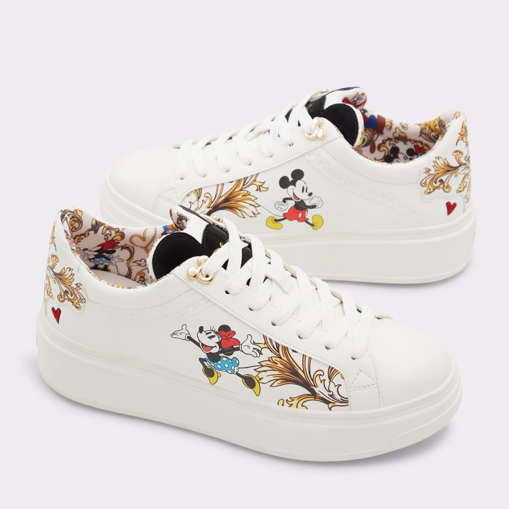 Animated shoes